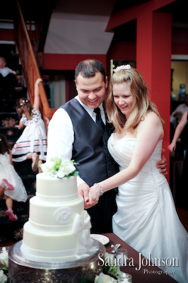 Best Courtyard Lake Lucerne - IW Phillips House Wedding photographer - Sandra Johnson (SJFoto.com)